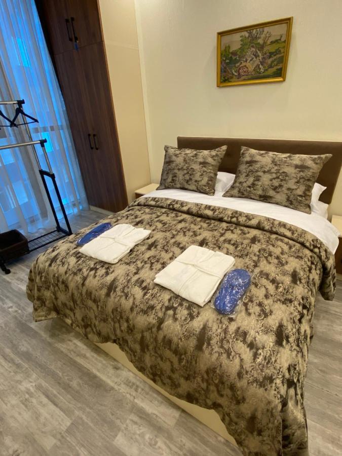 Ramada Skytower Apartment Batumi Bagian luar foto